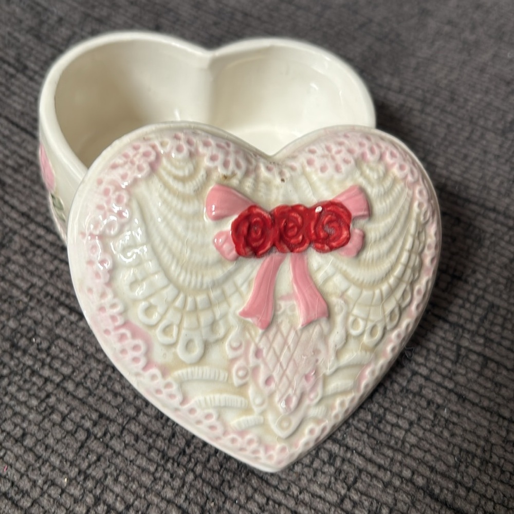 Ceramic Heart Shaped Dish